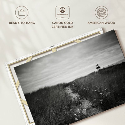 Nicci Nantucket Light
