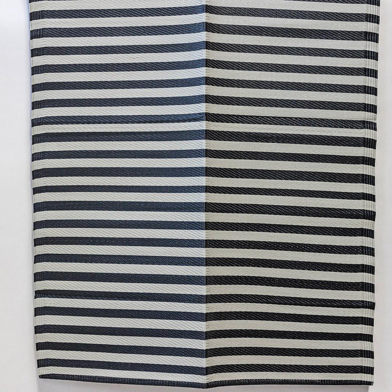 Tapis extérieur rayé noir et blanc, Rectangle 6 pi x 4 pi