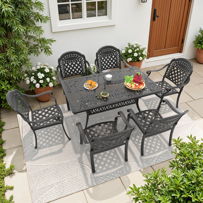 Ensemble de salle à manger de patio en aluminium coulé 7 pièces Seanin avec table rectangulaire de 58,27 po x 34,68 po, trou pour parasol et coussins rouges