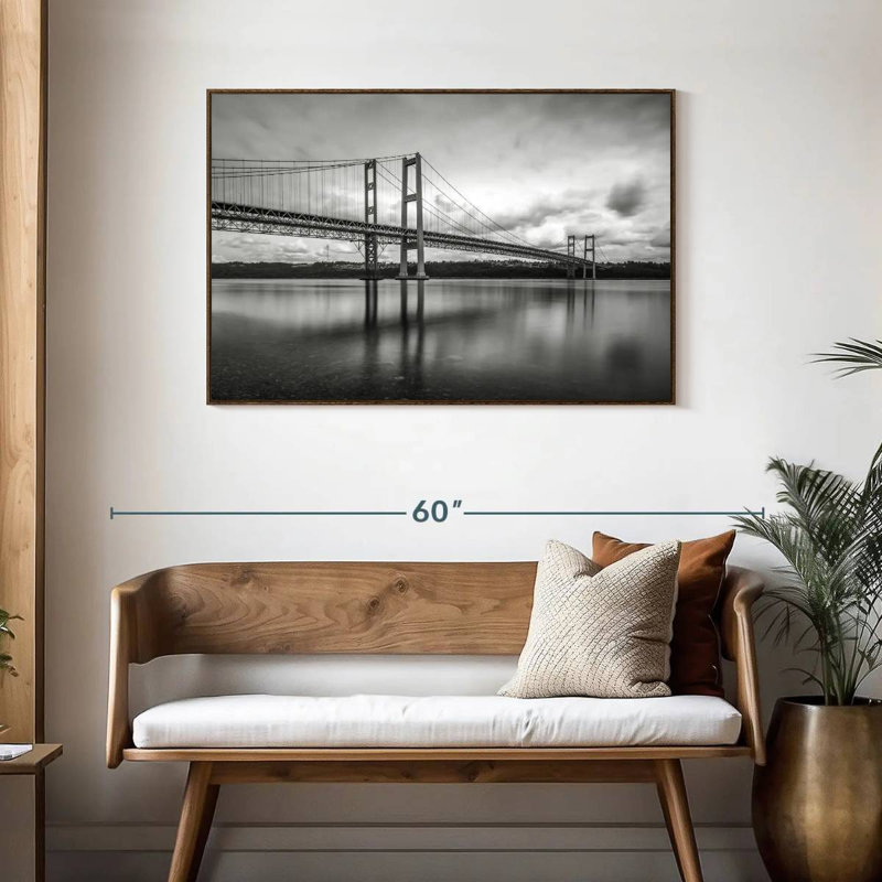 Pont Tacoma monochrome, 43 po x 29 po, Cadre flottant noyer