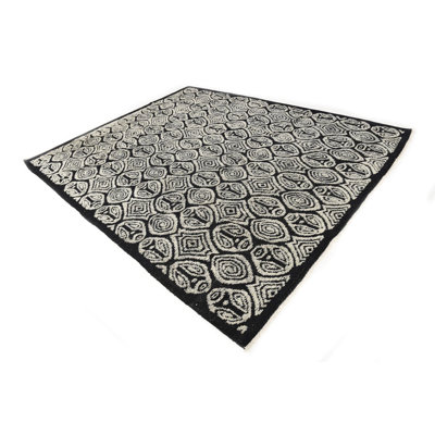 Tapis noir Mullins