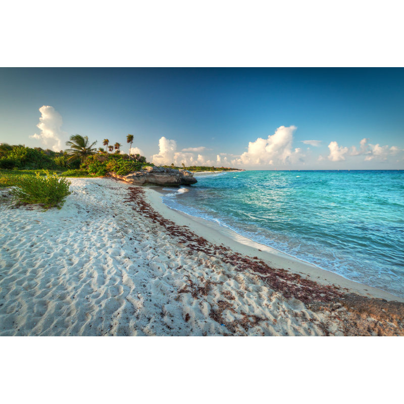 Idyllic Beach - Photographie sur toile tendue, L 12 po x H 8 po