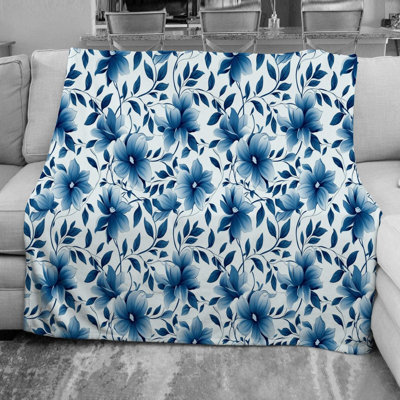  Throw Blanket