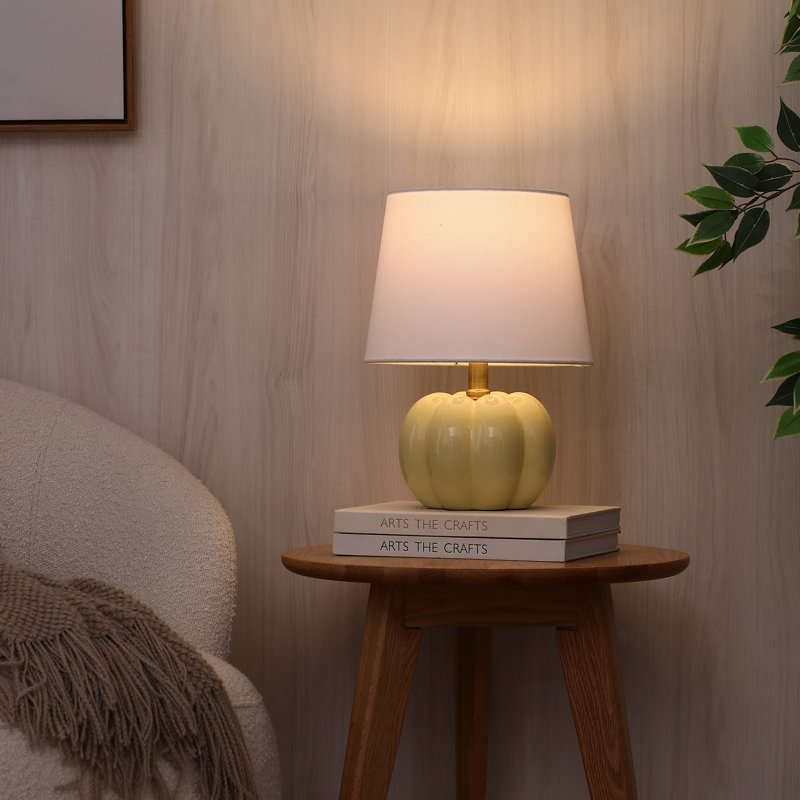 Lampe de table en céramique 13,75 po avec abat-jour en céramique, Jaune crémeux