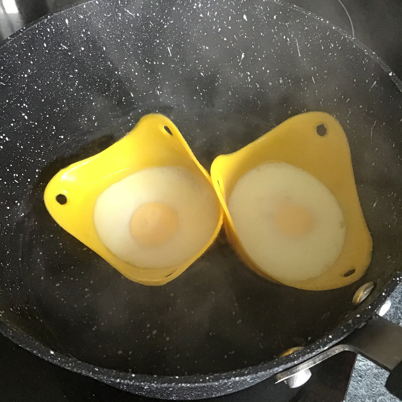 Blandy Silicone Egg Poacher Cups 2pk