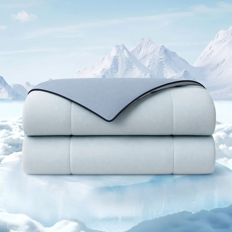 1 édredon en duvet synthétique, Bleu clair