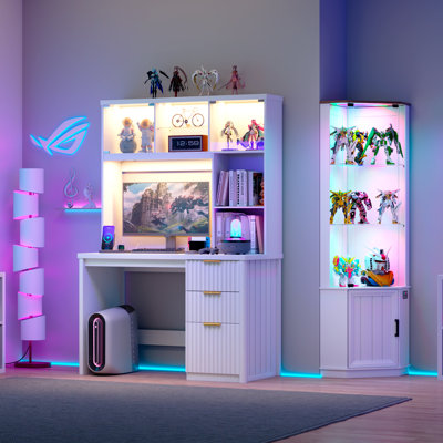 Computer Desk with Power Outlet