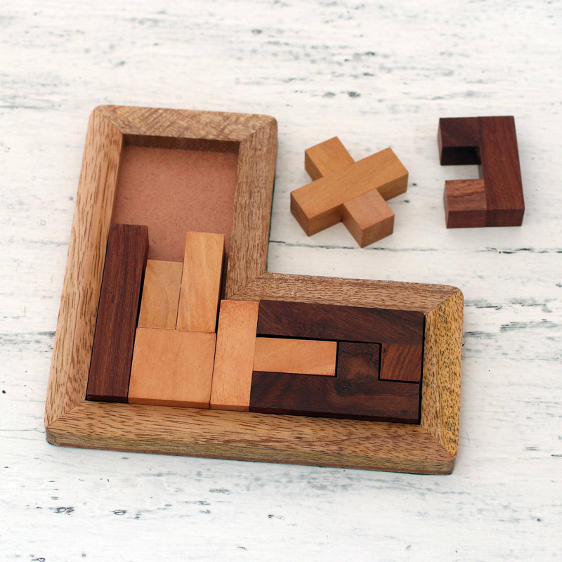 Clutier Latitude Run® 2 Player Wood Brainteaser