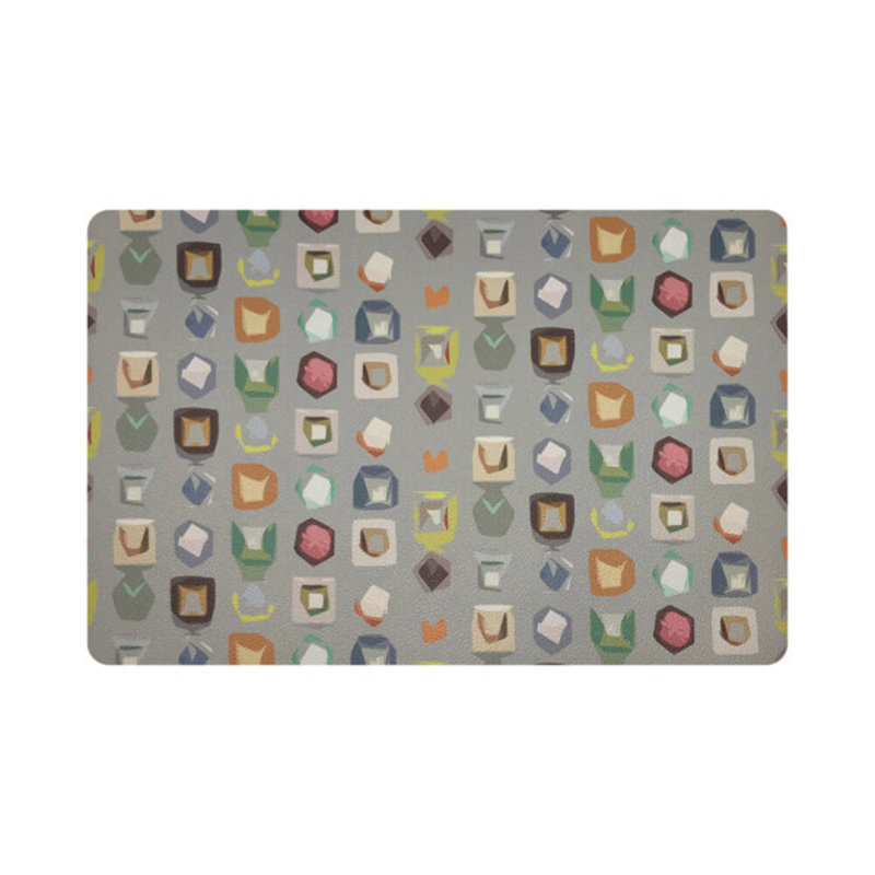 Color Pop Andre Pebble 17.5" Vinyl Placemat, Gray