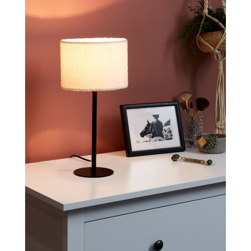 Siyona Metal Table Lamp, White