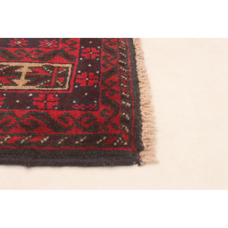 Tapis rouge foncé Crockrell 2 pi 10 po x 4 pi 7 po