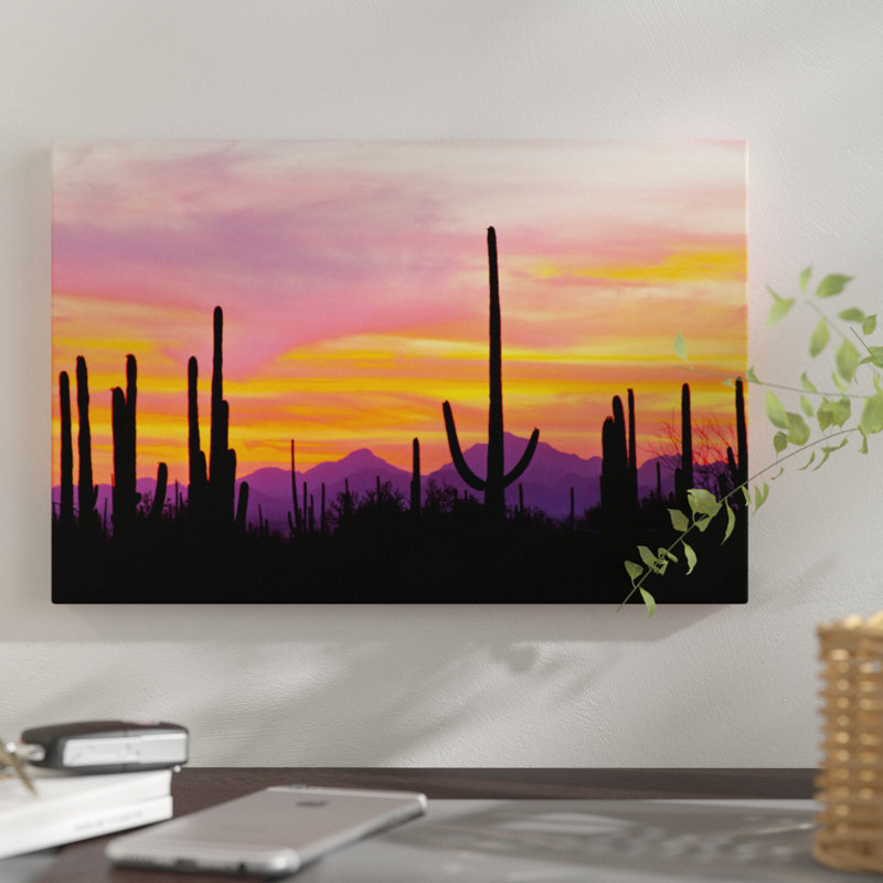 «Saguaro Cacti At Sunset I», impression sur toile, H 26 po x l 40 po x P 1,5 po, Toile tendue, Pas de tapis