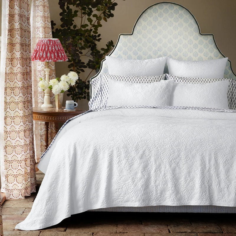 Meera Coverlet, Queen Coverlet, White