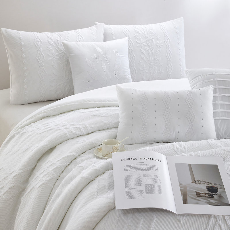 Amalthea 7 Piece Botanical Comforter Set, King Comforter + 6 Additional Pieces, White