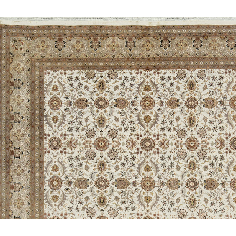 One-of-a-Kind Hand-Knotted High-Quality Ivory/Beige/Gray Area Rug
