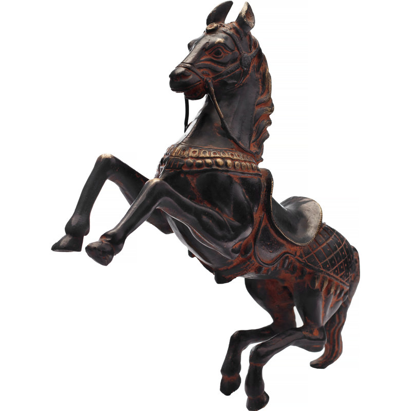 Figurine majestueuse