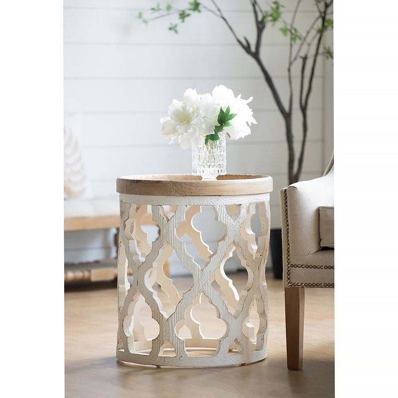 Table de bout, table d'appoint