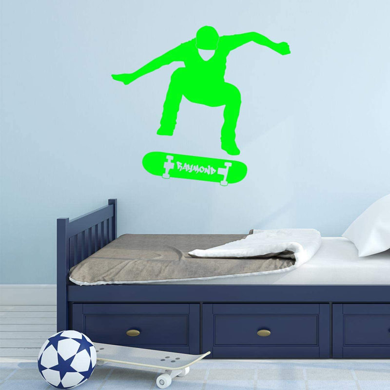 Adhésif décoratif Trinx Custom Skateboarder à personnaliser avec le nom de votre choix - CS50, H 23 po x l 25 po, Vert lime