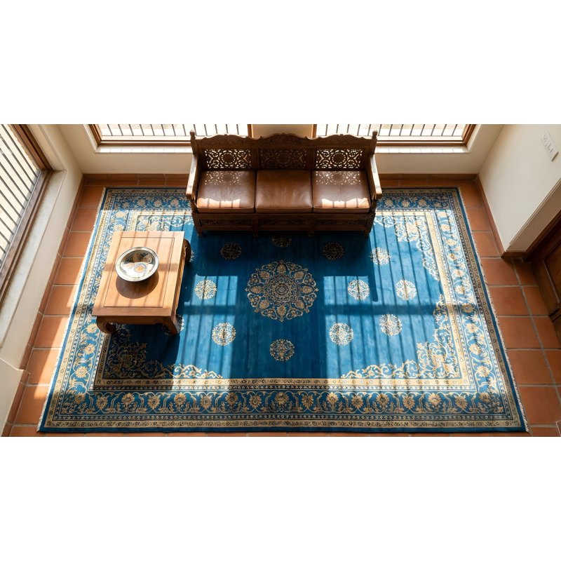 Tapis bleu marine antique chinois à motif floral des années 1900