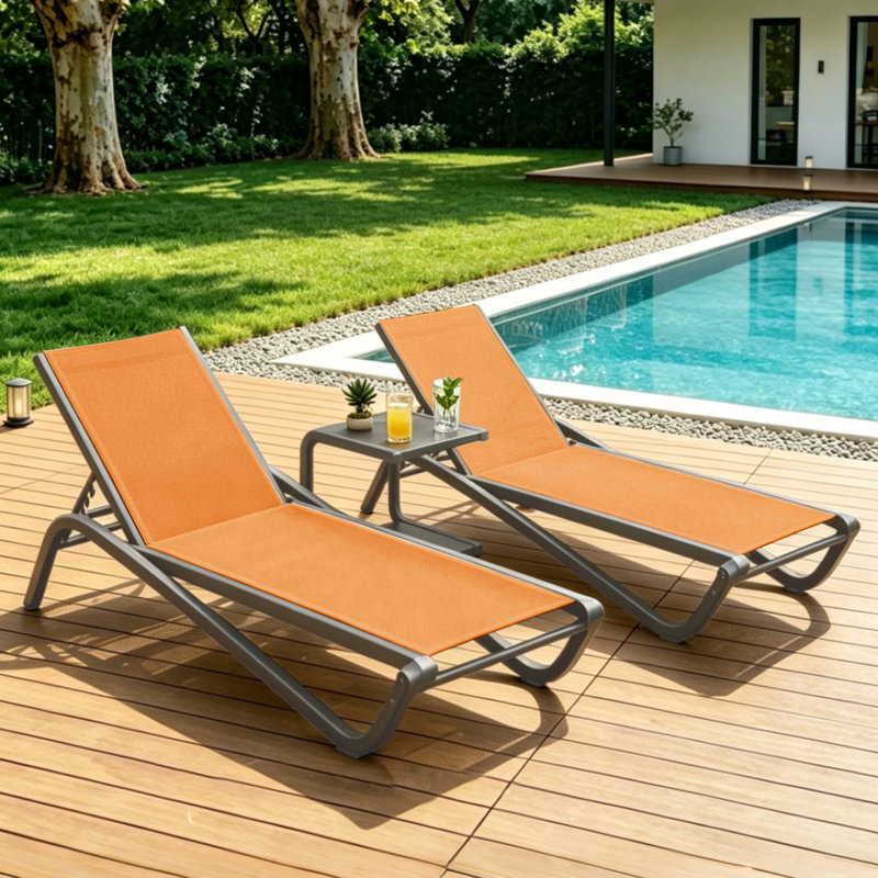 Chaise longue inclinable avec table pour le jardin et la piscine Hester, Orange