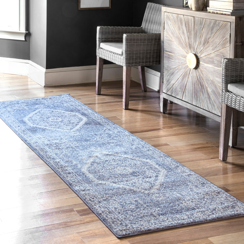 Loren Southwestern Indoor Rug, Runner 2' 8" x 8'