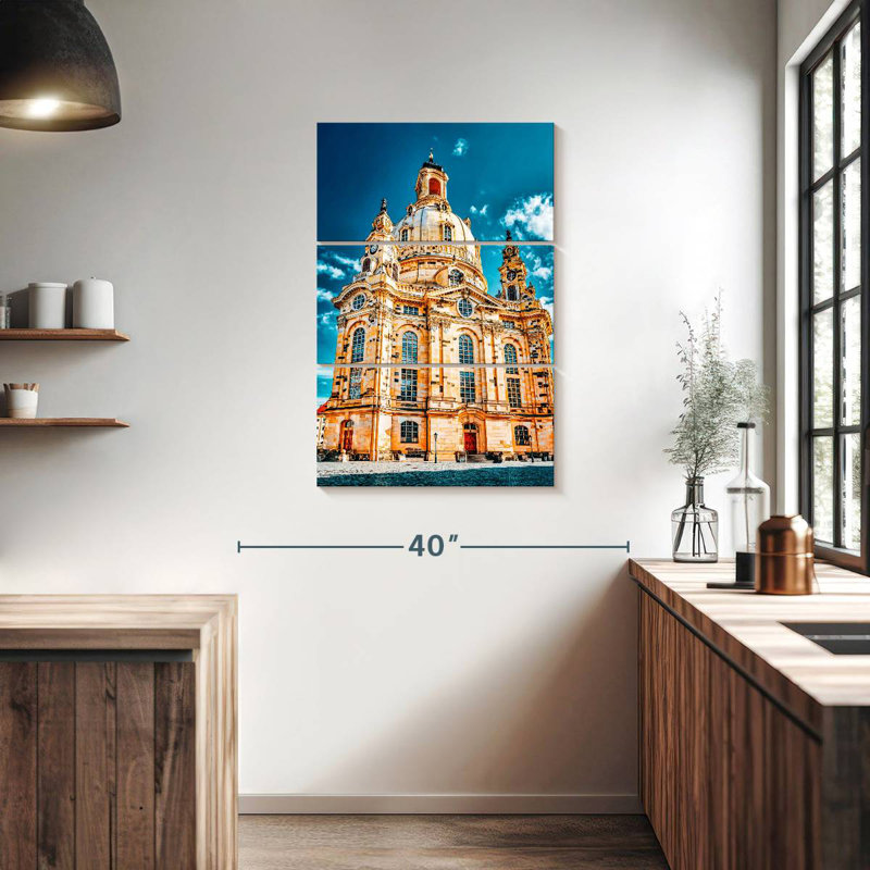 Adella Dresden Frauenkirche, H 38 po x l 24 po