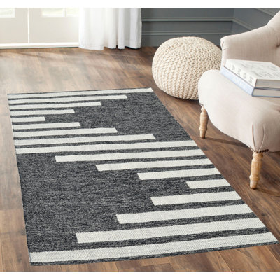 Vara Performance Geometric Indoor Rug