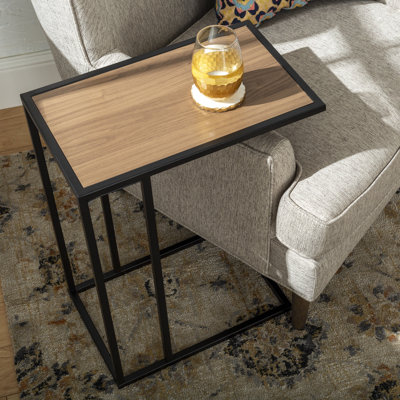 Table de bout moderne asymétrique Marji