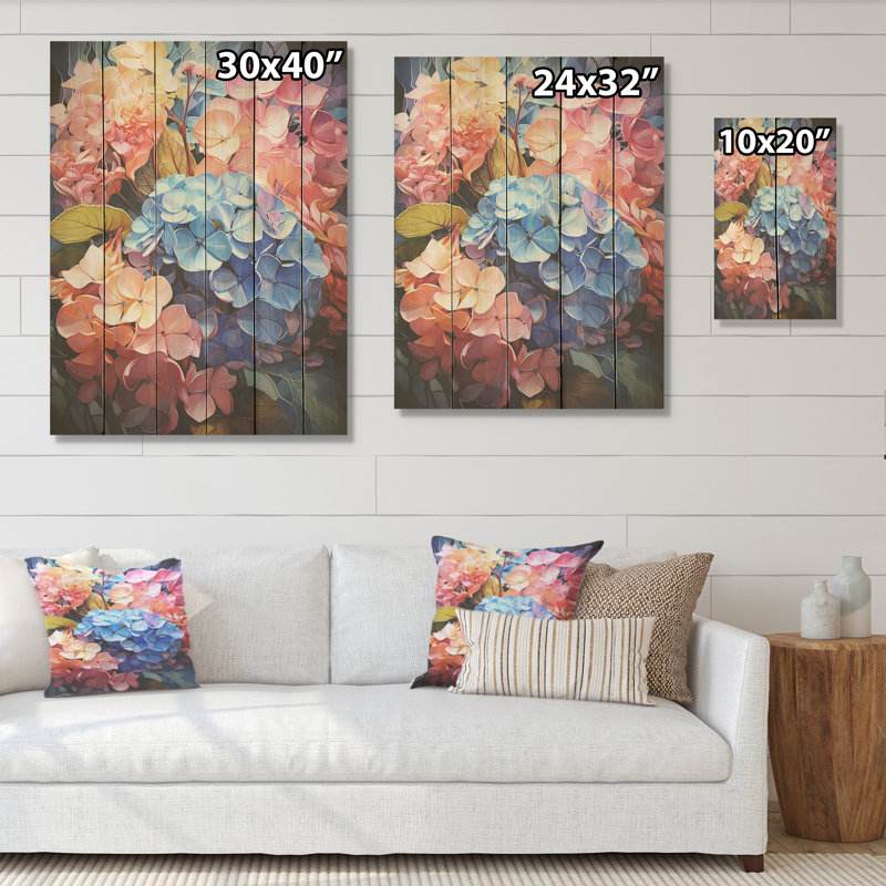 Hortensia bleu et orange en fleurs I - Hortensia, art mural sur bois de pin naturel, H 40 po x l 30 po