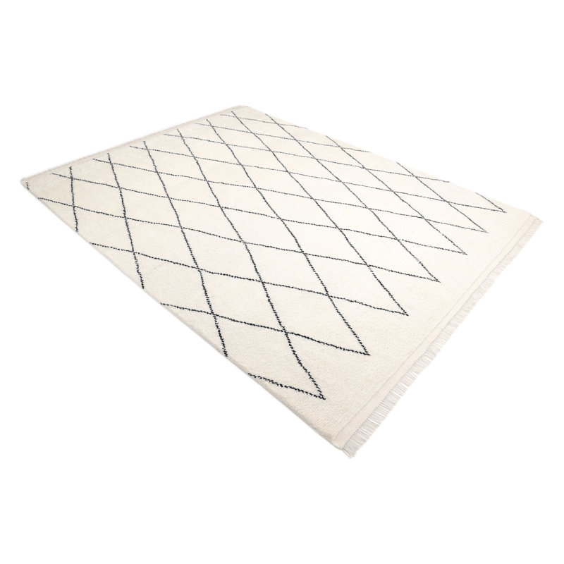 Shaggy Moroccan Style Hand Knotted Wool Are Rug, Rectangle 5' x 8', Ivory