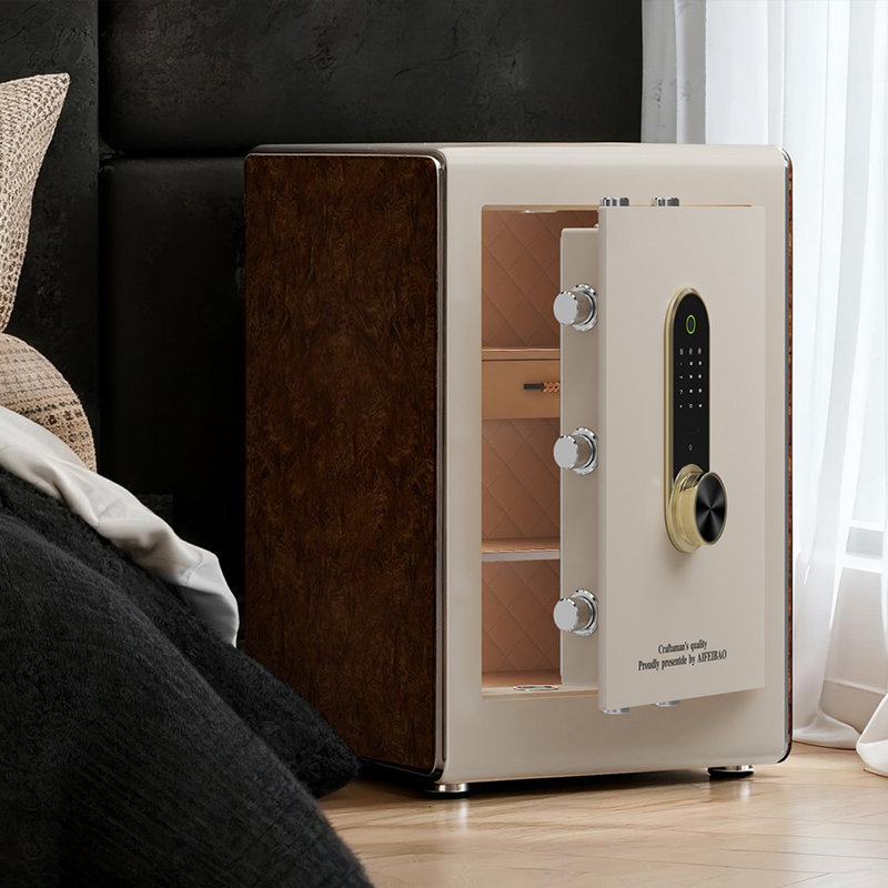 Armoire sécuritaire 17,32 po