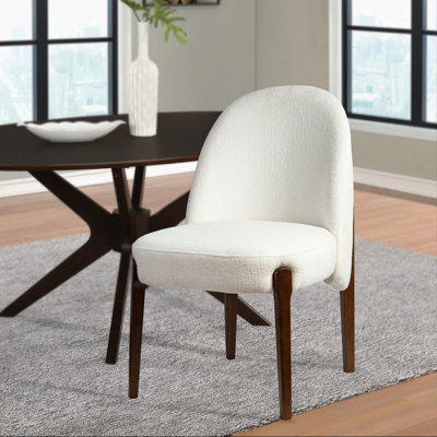Chaise de salle à manger à dossier courbé Acro