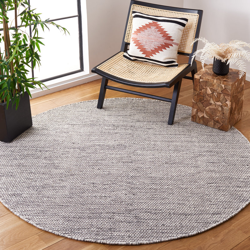 Tapis Natura 776 noir / ivoire, Rond 6 pi