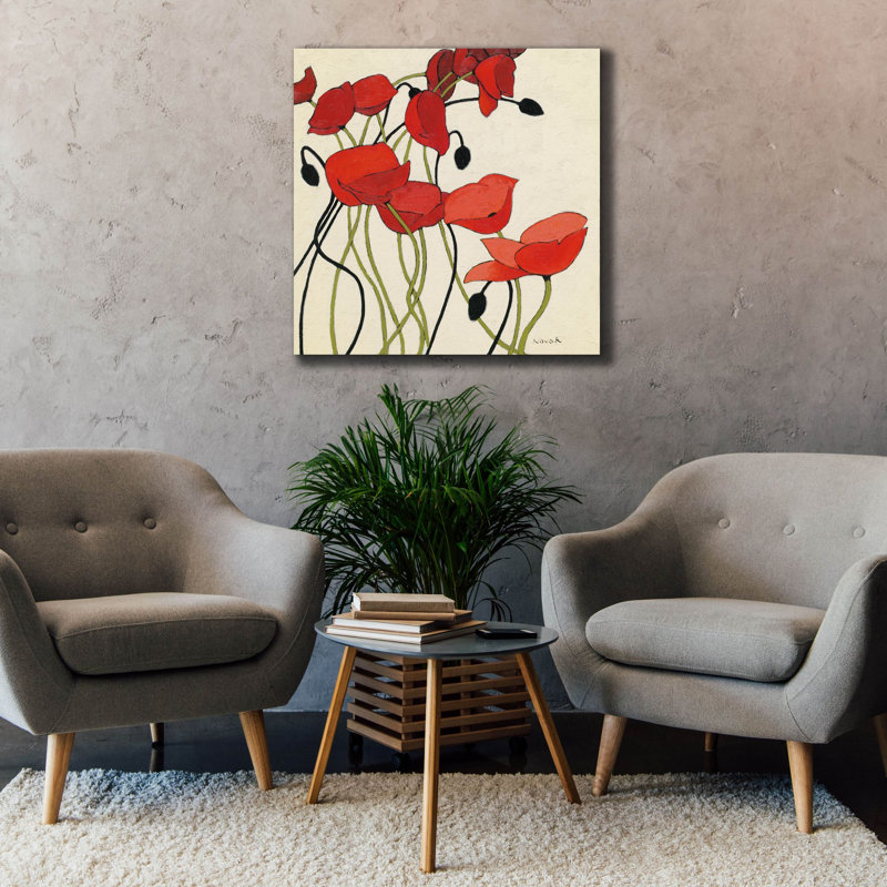 «Poppies And Cream 1» par Shirley Novak, art mural sur toile, H 37 po x l 37 po x P 1,5 po