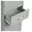 Grande armoire de rangement autoportante pour salle de bain avec tablette réglable et deux tiroirs de différentes tailles - Armoire en panneau de fibres à densité moyenne grise pour l'organisation de la salle de bain-122602646