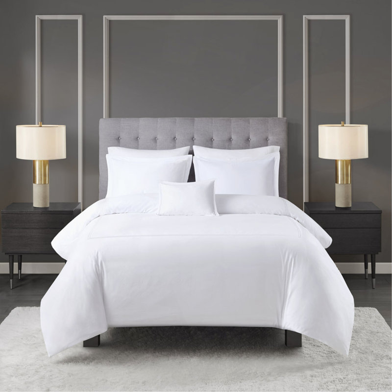 Full/Queen 100% Cotton Sateen Embroidered Comforter Set, Queen Comforter + 4 Additional Pieces, White