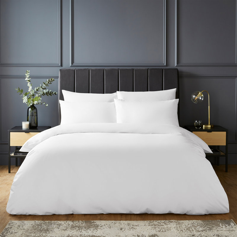 Silentnight Pure Cotton 200 TC Duvet Cover Set, Kingsize Duvet Cover + 2 Standard Pillowcases, White