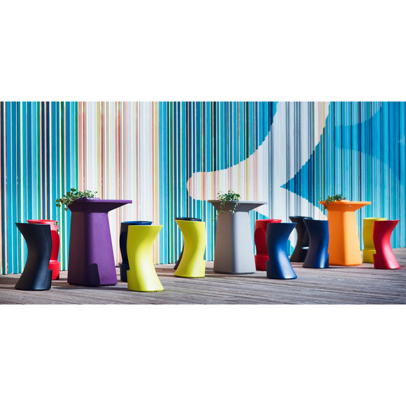Noma Plastic Bar Table, Bronze