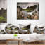 Dramatic Oxarafoss Waterfalls - Coussin décoratif à imprimé abstrait