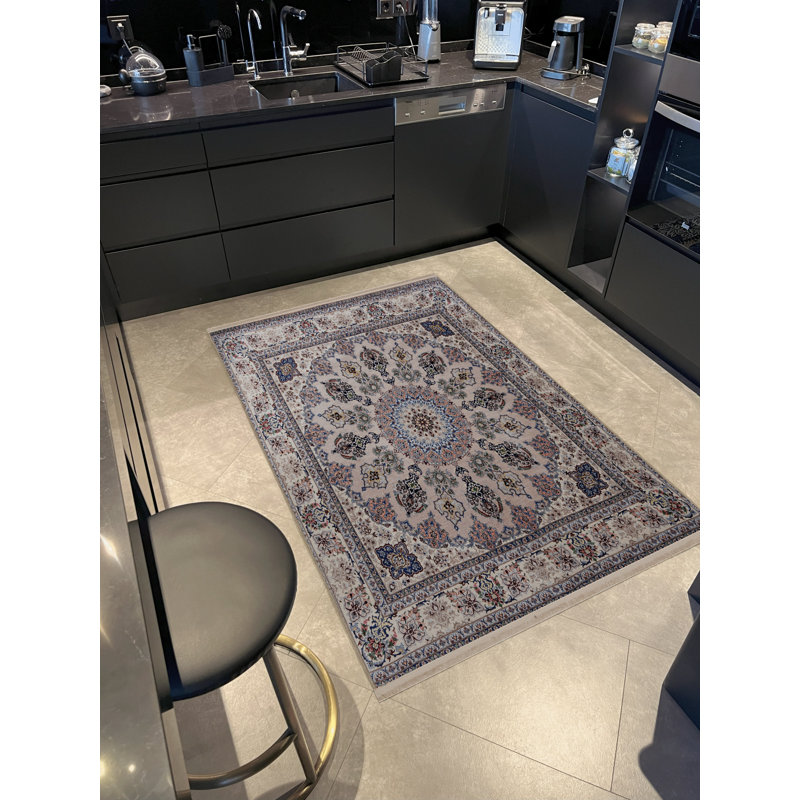 Powder-Grey Themed Traditional Motif Floral Patterned Creative Vintage Decorative Rug, Rectangle 4'11.06" x 9'10.11"