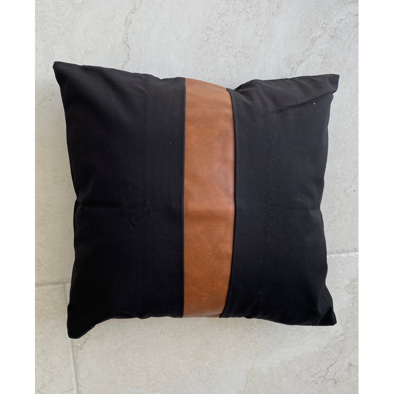 Coussin décoratif carré en similicuir