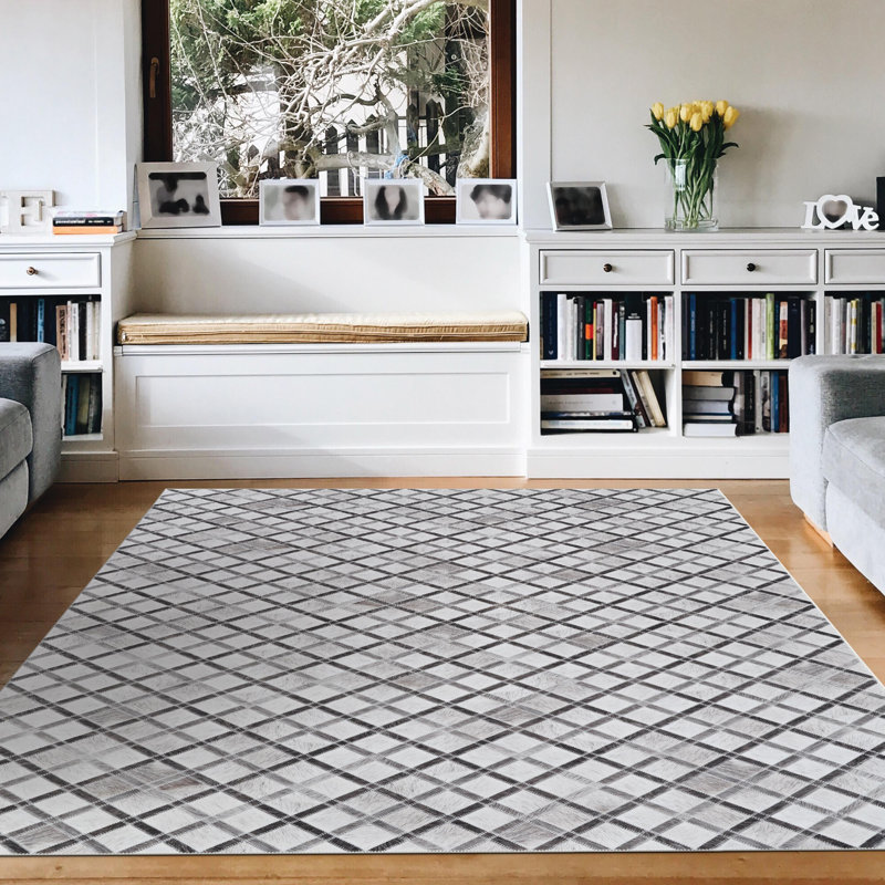 Geometric Grey Ivory Non Skid Performance Area Rug, Rectangle 5'3" x 7'6"