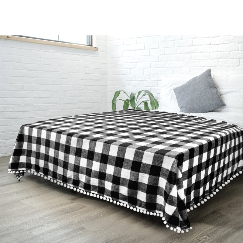 Pavilia Deluxe Checkered White Twin Fleece Throw with Pom Pom Fringe