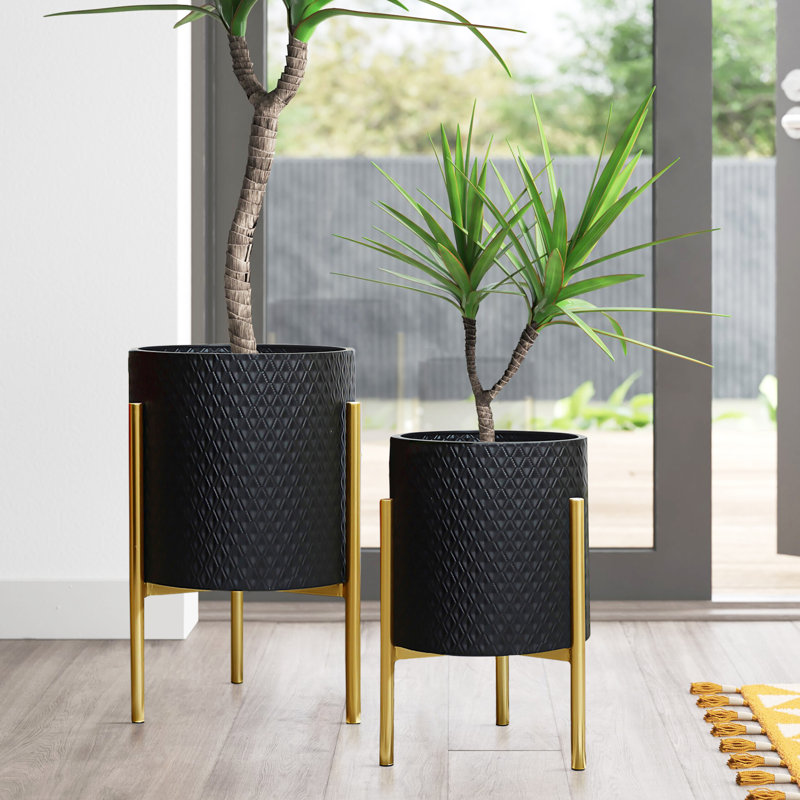 Kasandra 2-Piece Handmade Metal Pot Planter with Gold Stand Set, Black
