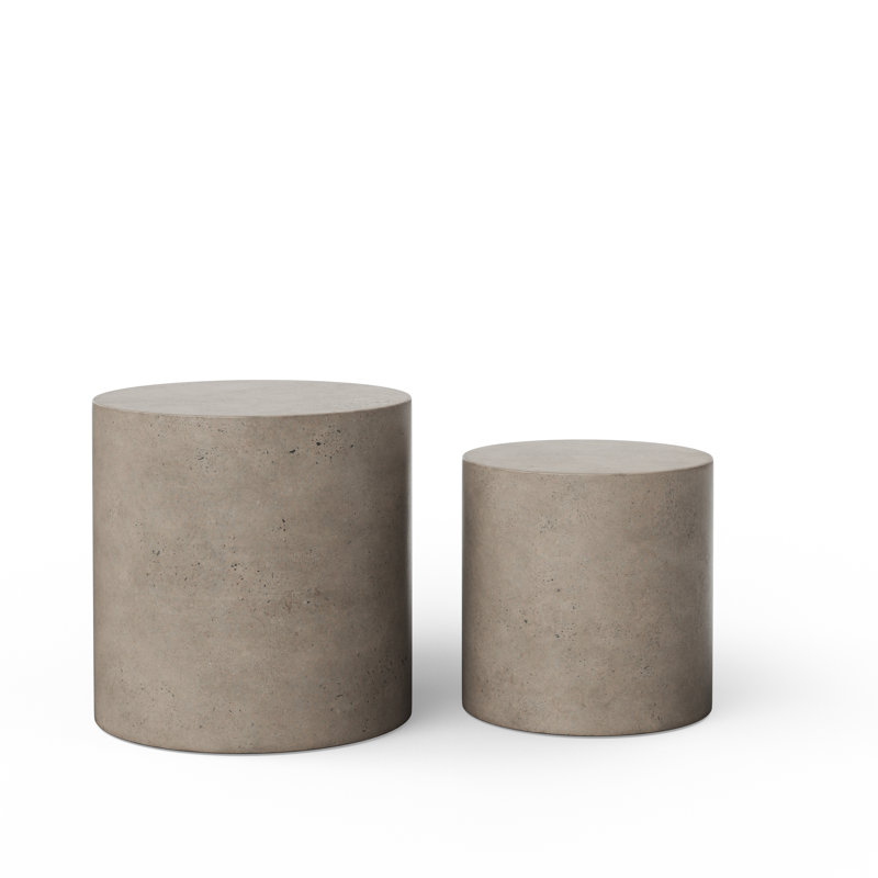 Tables gigognes en béton, Gris