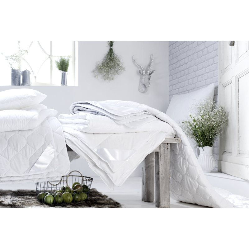Traum Edition Silver Summer Comforter, Single