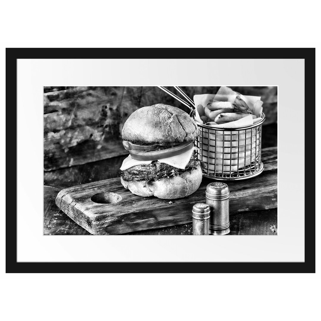 Gerahmtes Wandbild Cheesburger mit Pommes