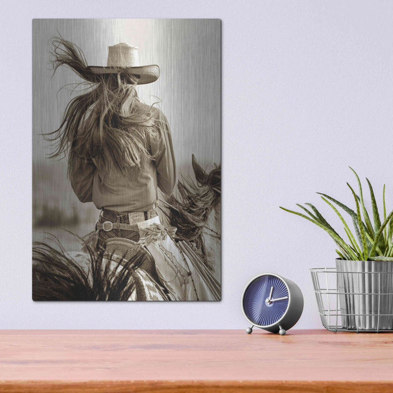 «Cowgirl» par Lisa Dearing, H 16 po x l 12 po