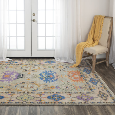 Wool Floral Indoor Rug
