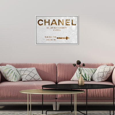 «Fashion and Glam Couture Road Sign», peinture sur toile